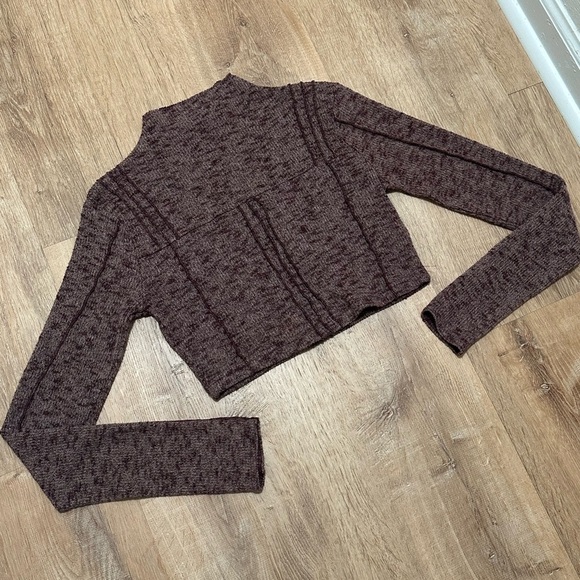 URBAN OUTFITTERS | OUT FROM UNDER | Tripp Mock Neck Crop Top - Picture 1 of 6